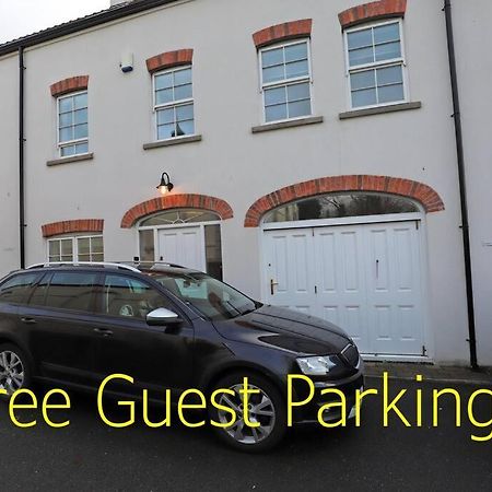 Royal Hillsborough Village Luxury Townhouse Экстерьер фото
