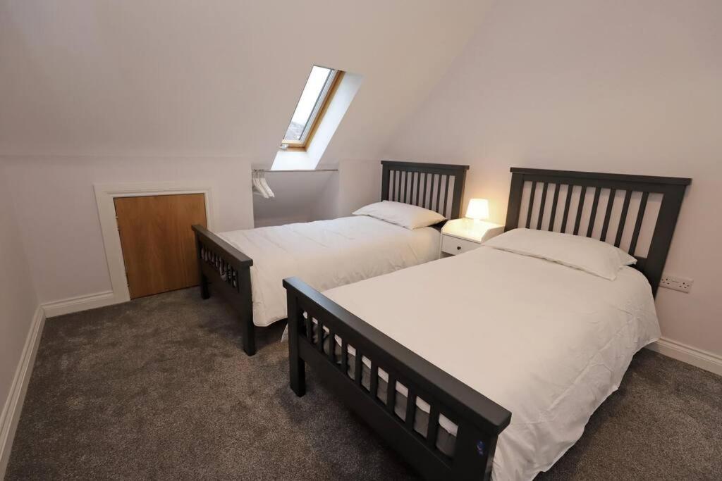 Royal Hillsborough Village Luxury Townhouse Экстерьер фото